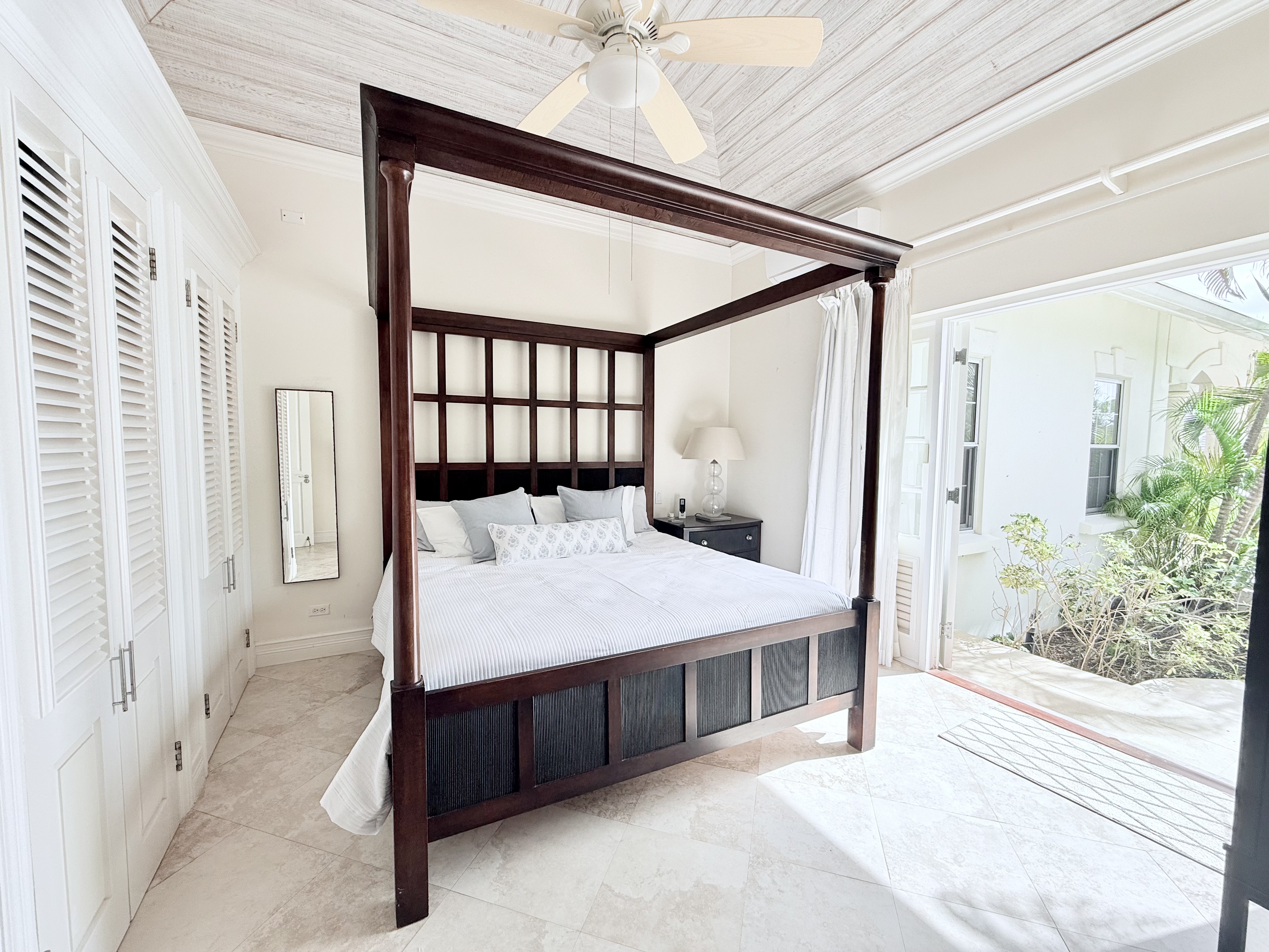 Master Guest Bedroom leading out to the pool